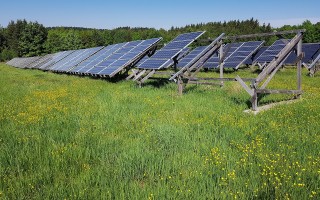 怎么判断太阳能板发不发电_太阳能发电板怎么知道发电和不发电