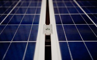 印度太阳能发电_印度太阳能发电装机容量