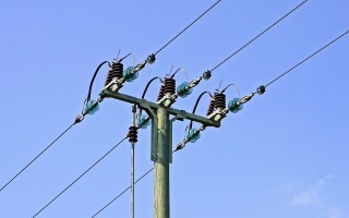 电力不够供应的怎么解决_电网供应不足
