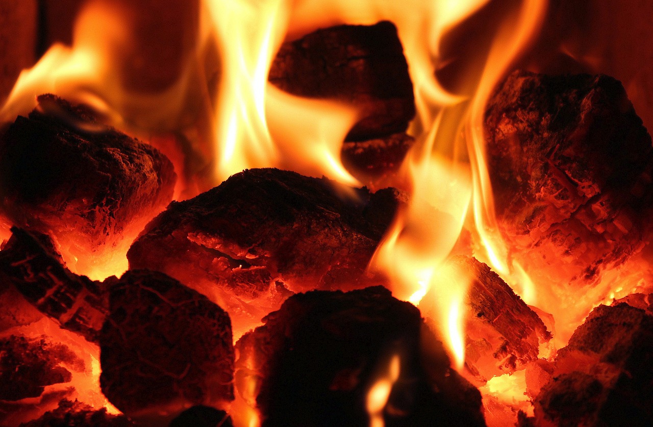煤燃烧最高温度是多少_煤炭燃烧最高温度多高-第2张图片-创互客网