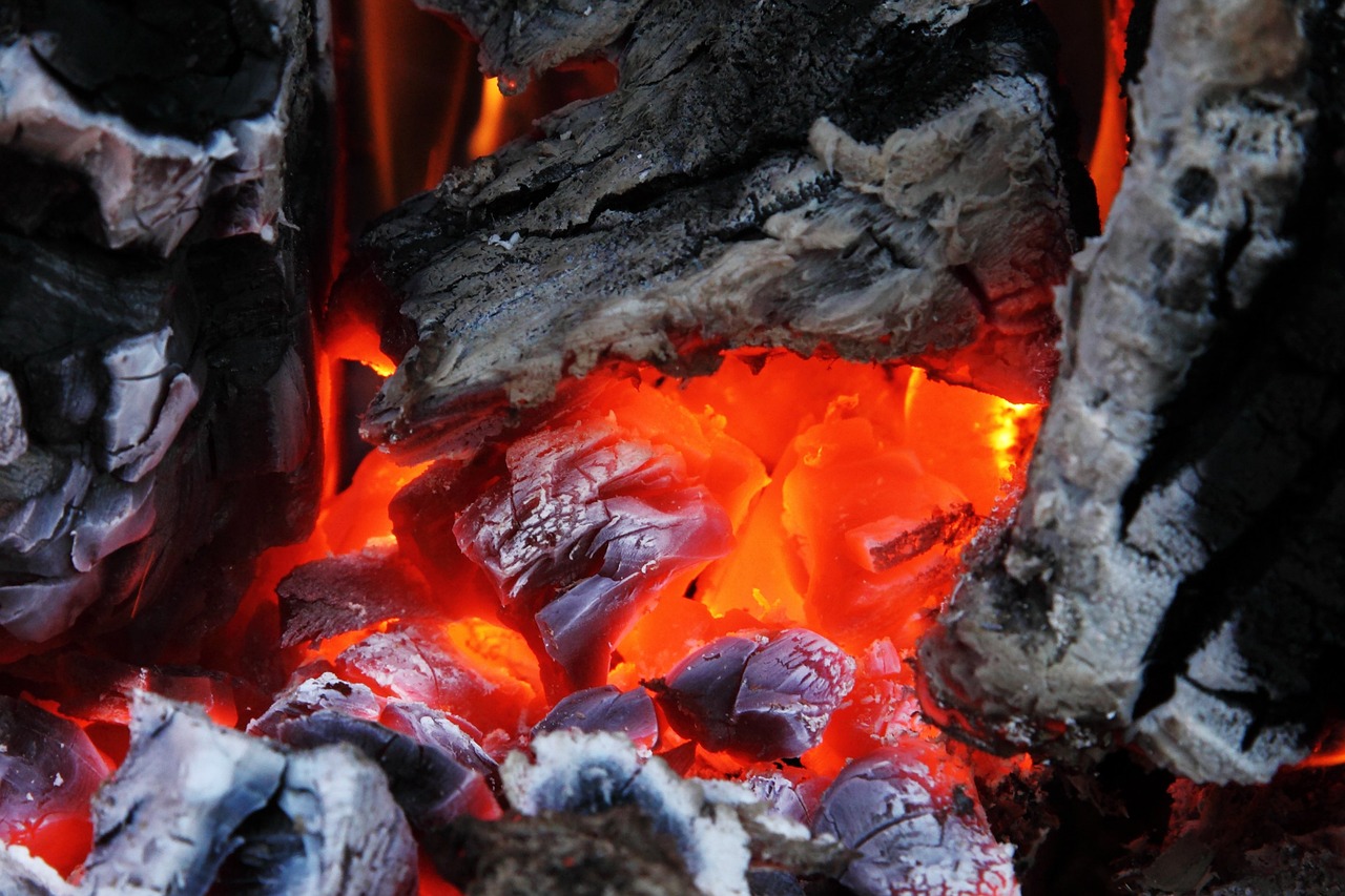 煤油燃烧产生什么_煤油燃烧产生什么颜色的火焰-第2张图片-创互客网