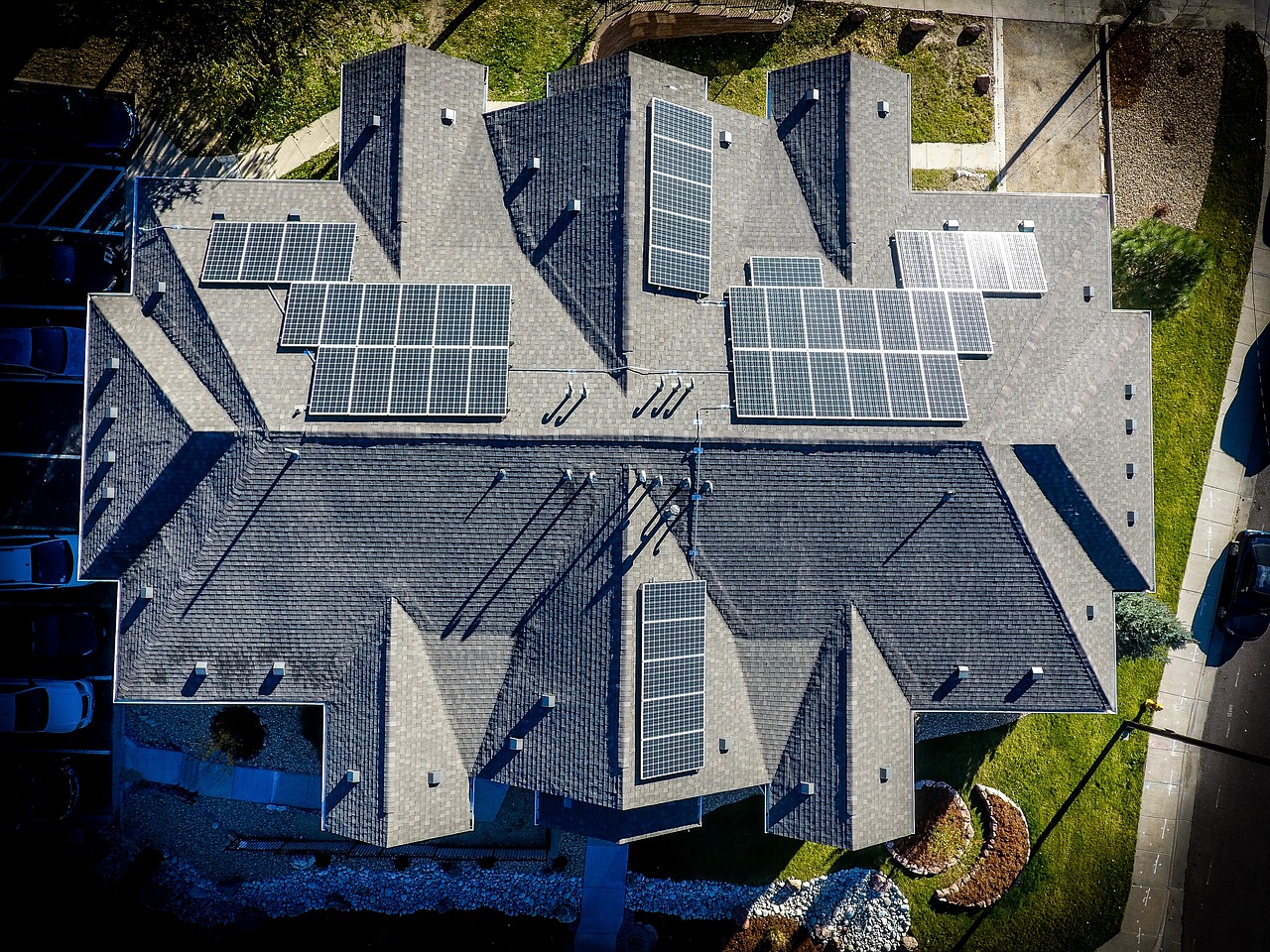 太阳能板靠什么光发电_太阳能电池板靠什么发电-第2张图片-创互客网